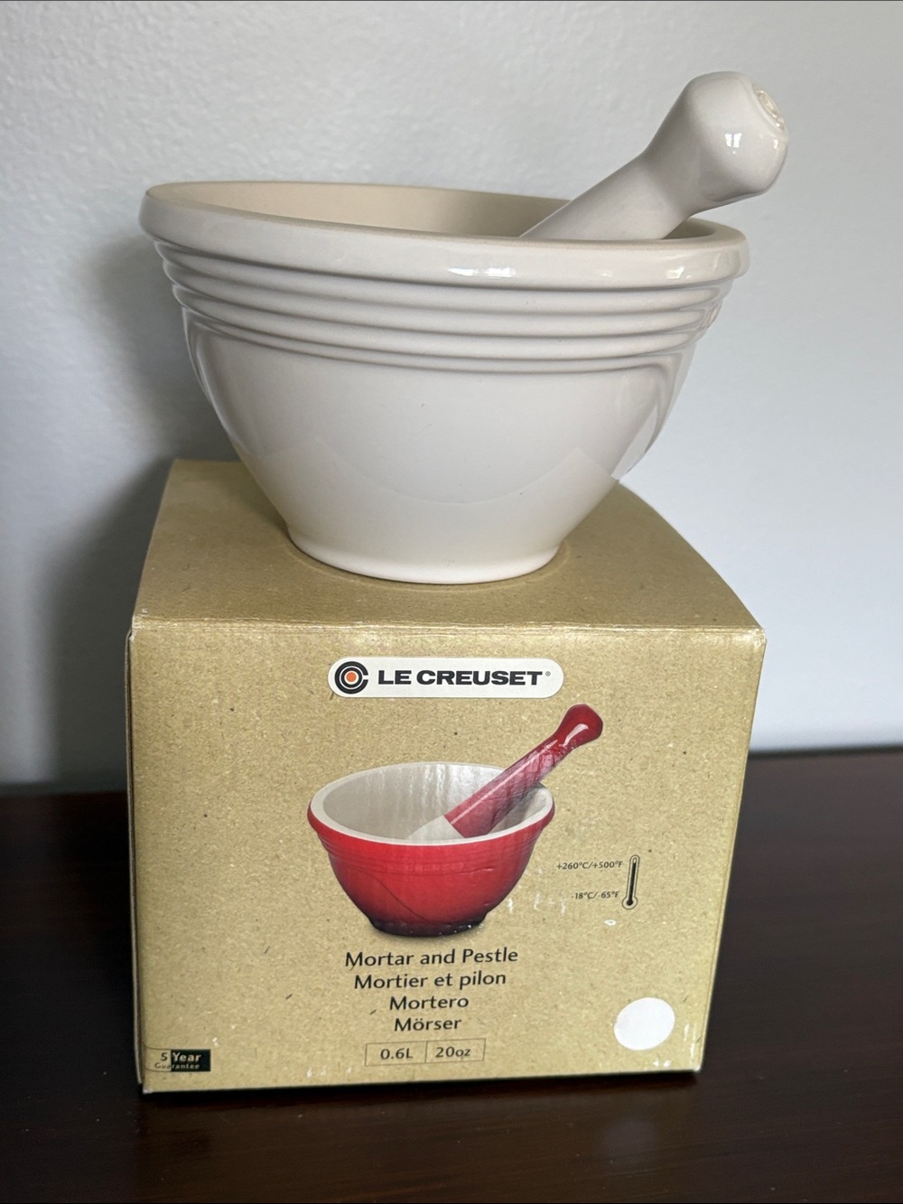 Le Creuset Ceramic Mortar & Pestle in White- 20oz
